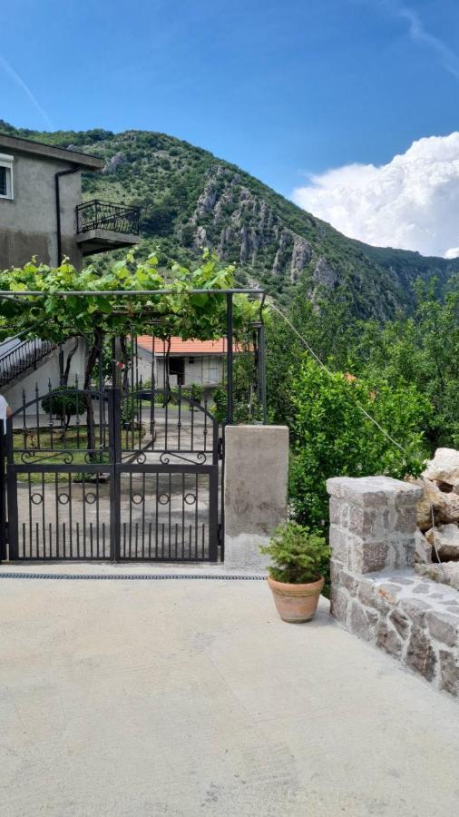 Anastasija 2 Apartment Котор Екстериор снимка